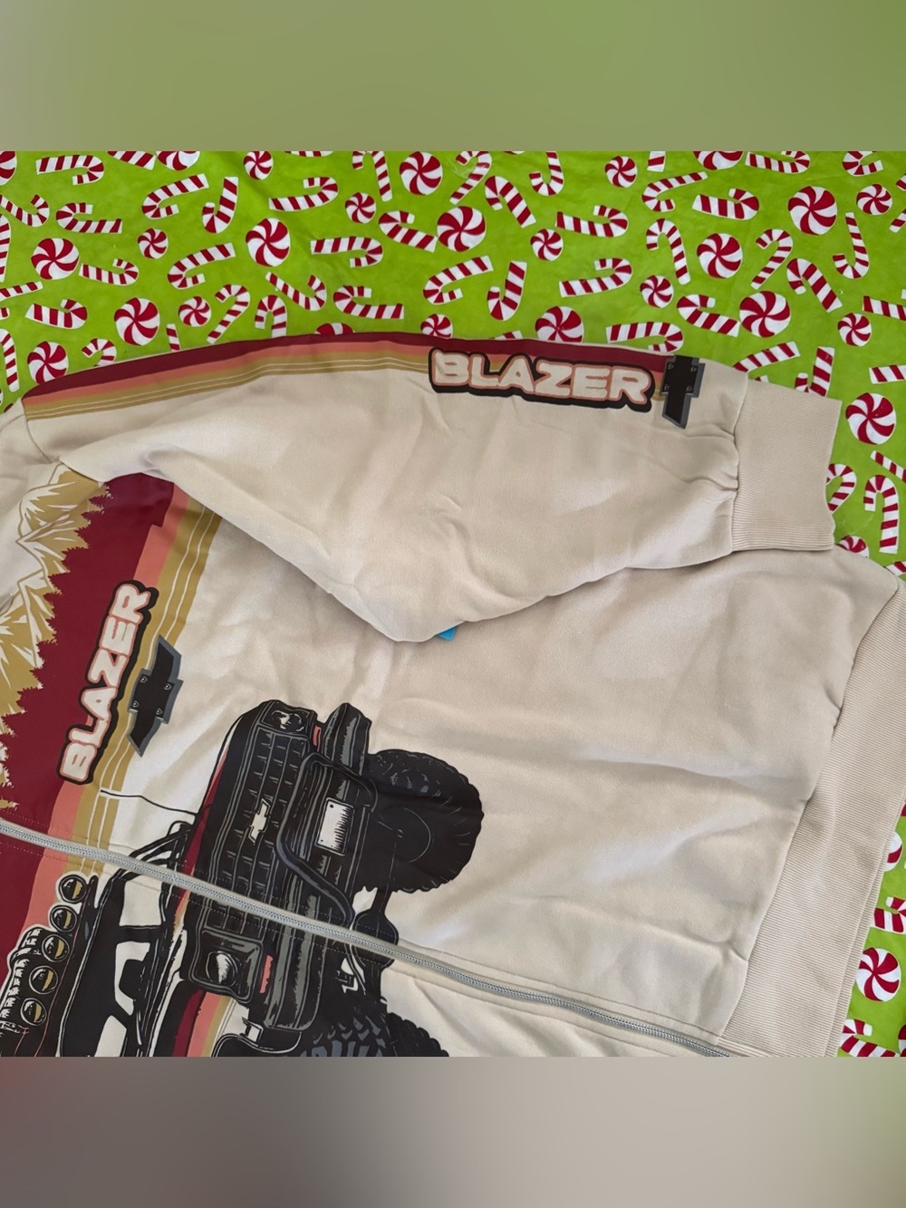 Chevy Blazer K5 Men's 5XL Full Zip Fleece Graphic Hoodie Chevrolet GM Gravel NWT - Picture 7 of 16